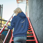 Felpa Ricamata sulla schiena Con Cappuccio Unisex – Morbida e Confortevole – Design Astronauta Con altalena sulla luna