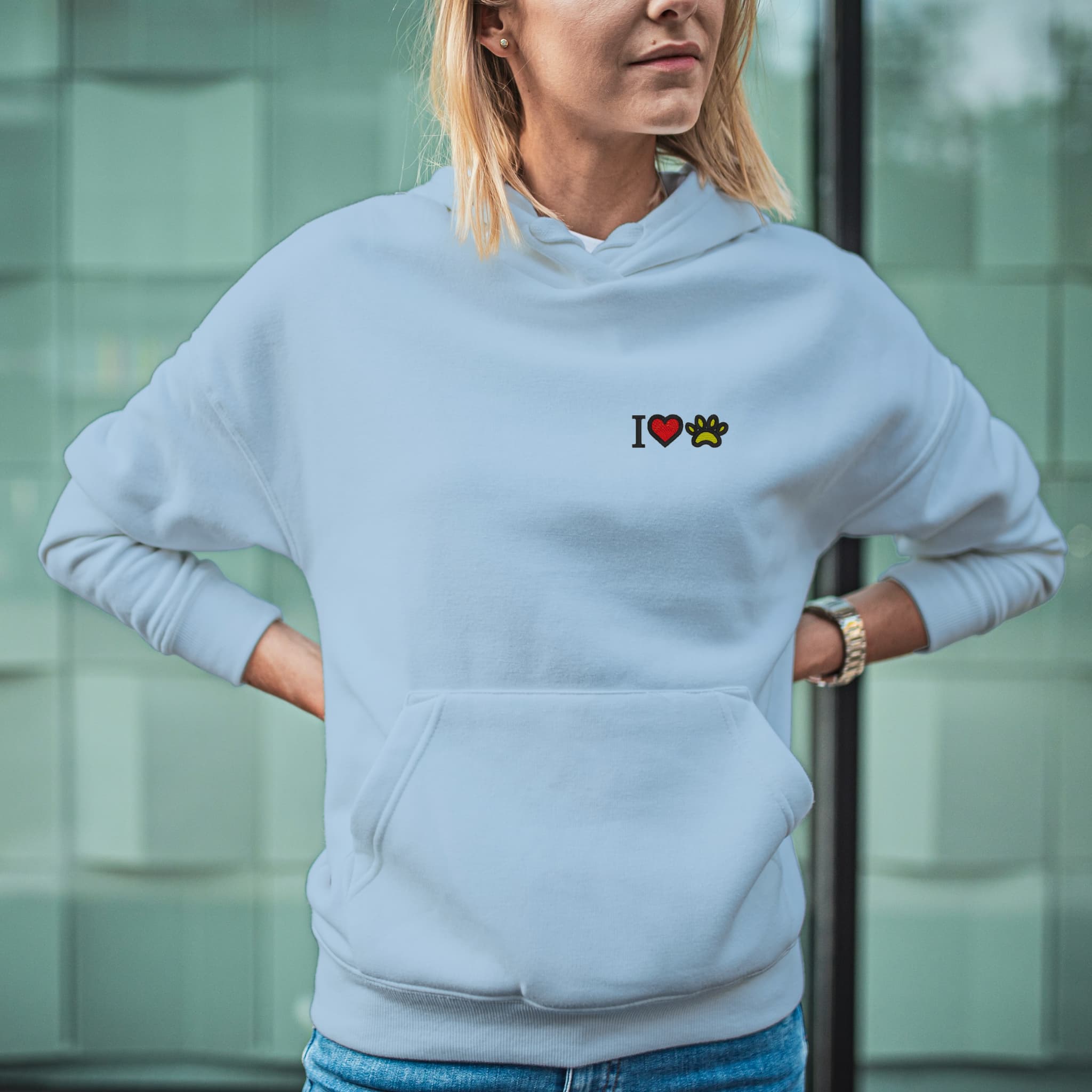 Felpa Ricamata Unisex Con Cappuccio – Morbida e Confortevole – Design I love pet