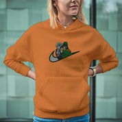 Felpa Ricamata Unisex Con Cappuccio – Morbida e Confortevole – Design Swoosh Dr Doom