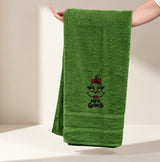 Asciugamano Ricamato in Cotone 150×70 cm – Morbido e Assorbente – 360 gr/m² – Design Mrs Grinch