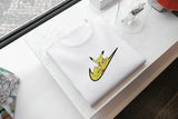 T-Shirt Unisex Ricamata 100% Cotone – Confortevole – Design Swoosh Pikachu