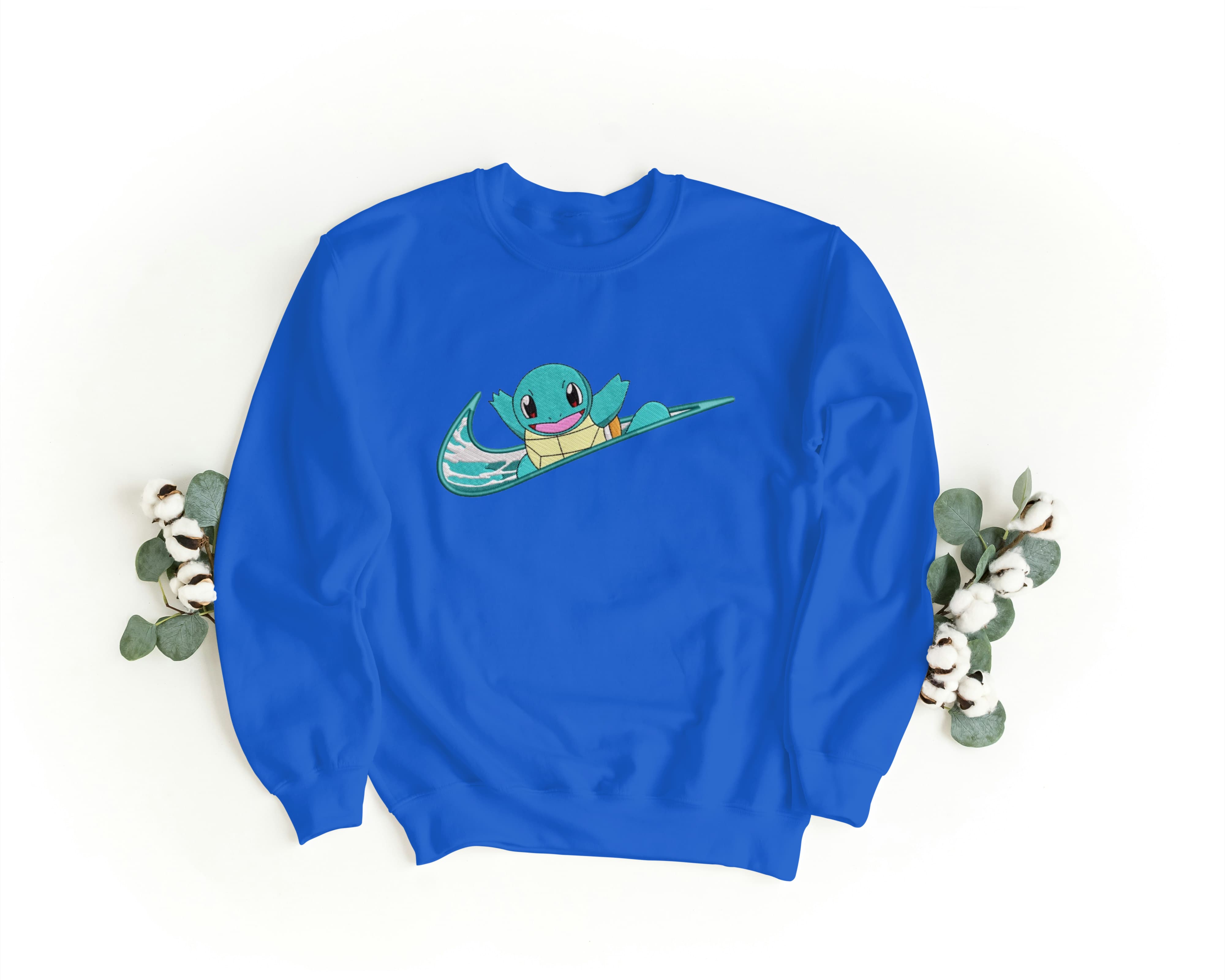 Felpa Ricamata Unisex – Morbida – Stile Streetwear – Swoosh + Squitle