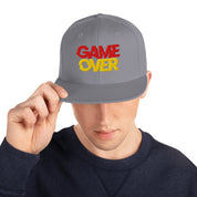 Cappellino Ricamato Unisex Snapback Regolabile – Design Game Over-Biiply