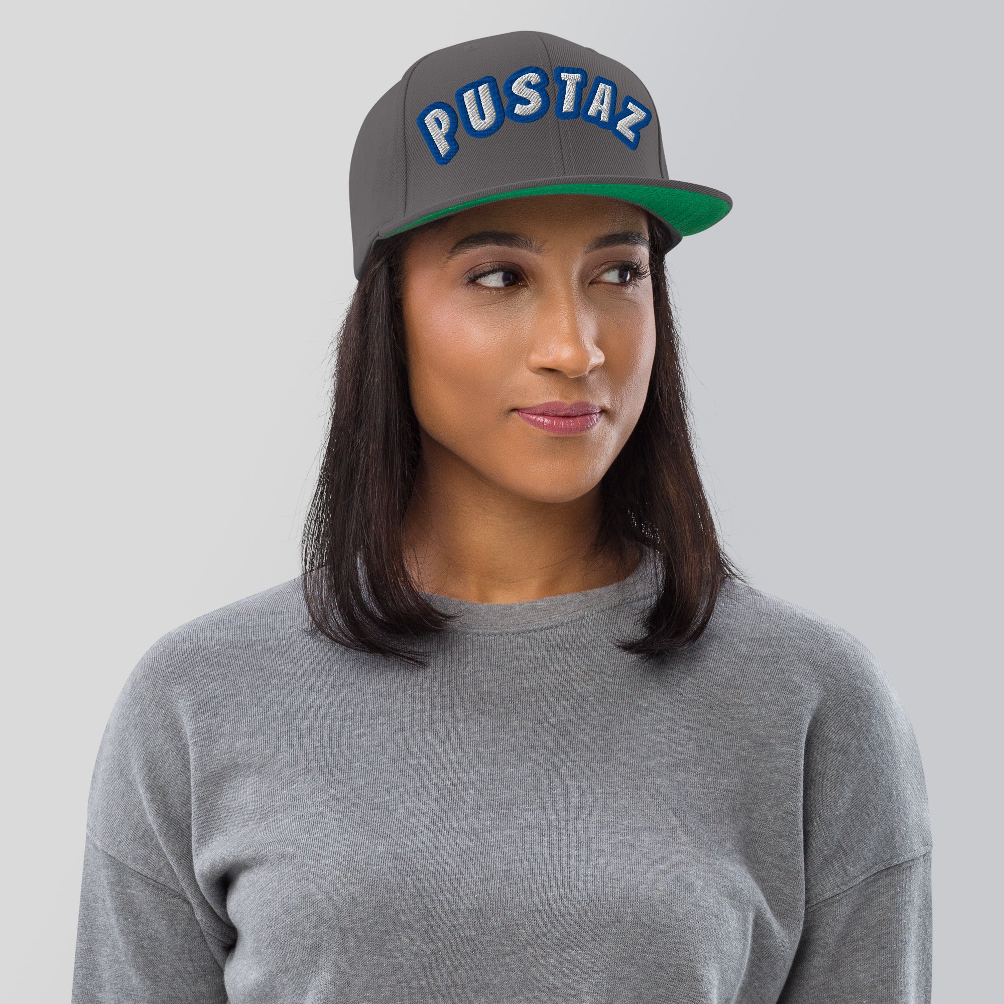 Cappellino Ricamato Unisex Snapback Regolabile – Design Pustaz-Biiply