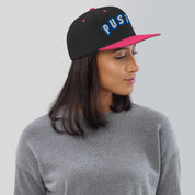 Cappellino Ricamato Unisex Snapback Regolabile – Design Pustaz-Biiply