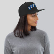 Cappellino Ricamato Unisex Snapback Regolabile – Design Pustaz-Biiply