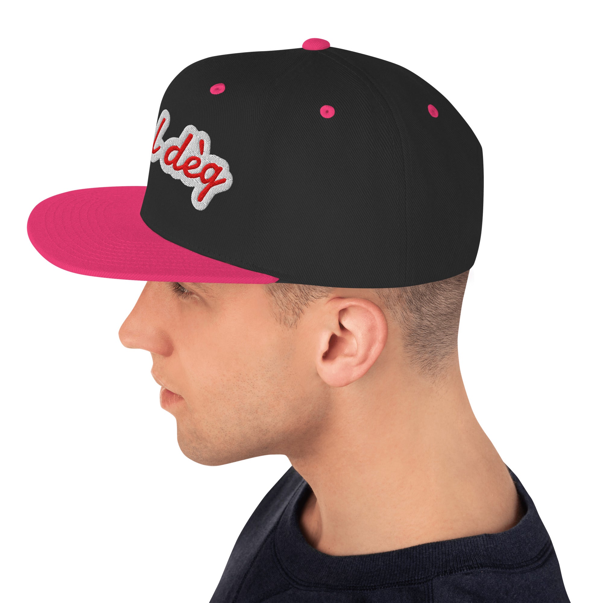 Cappello Ricamatato Visiera Piatta A Tal Dèg