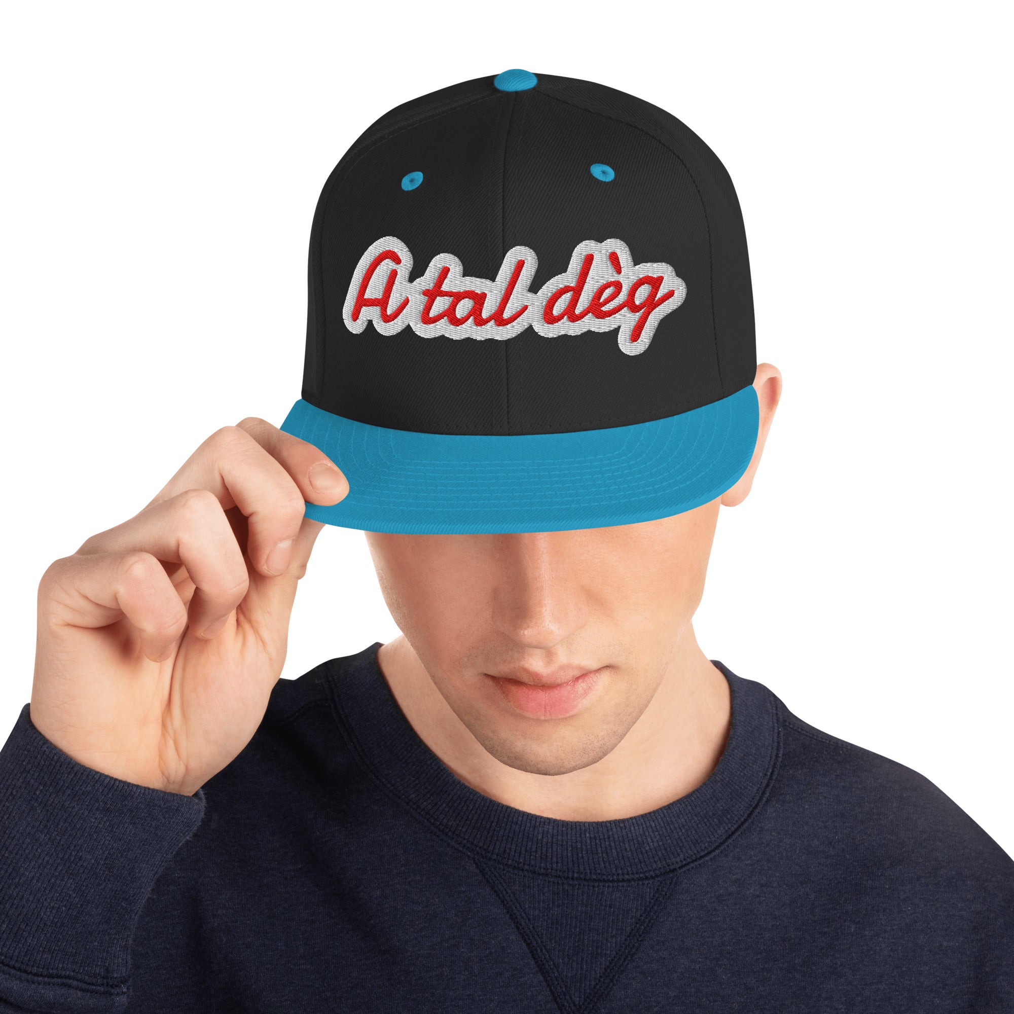Cappello Ricamatato Visiera Piatta A Tal Dèg