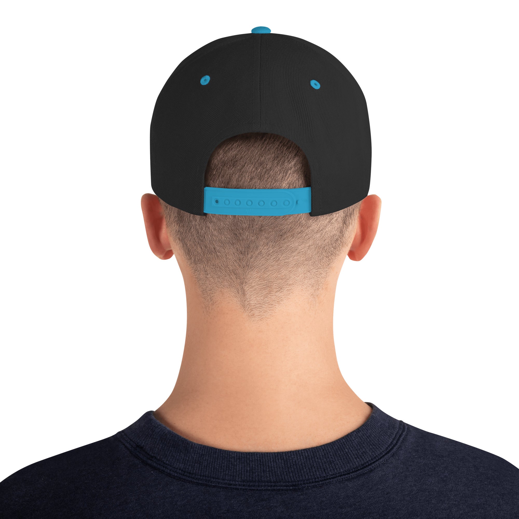 Cappello Ricamatato Visiera Piatta A Tal Dèg