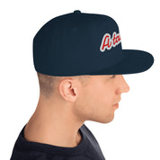 Cappello Ricamatato Visiera Piatta A Tal Dèg