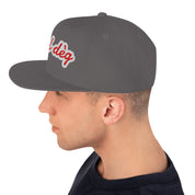 Cappello Ricamatato Visiera Piatta A Tal Dèg