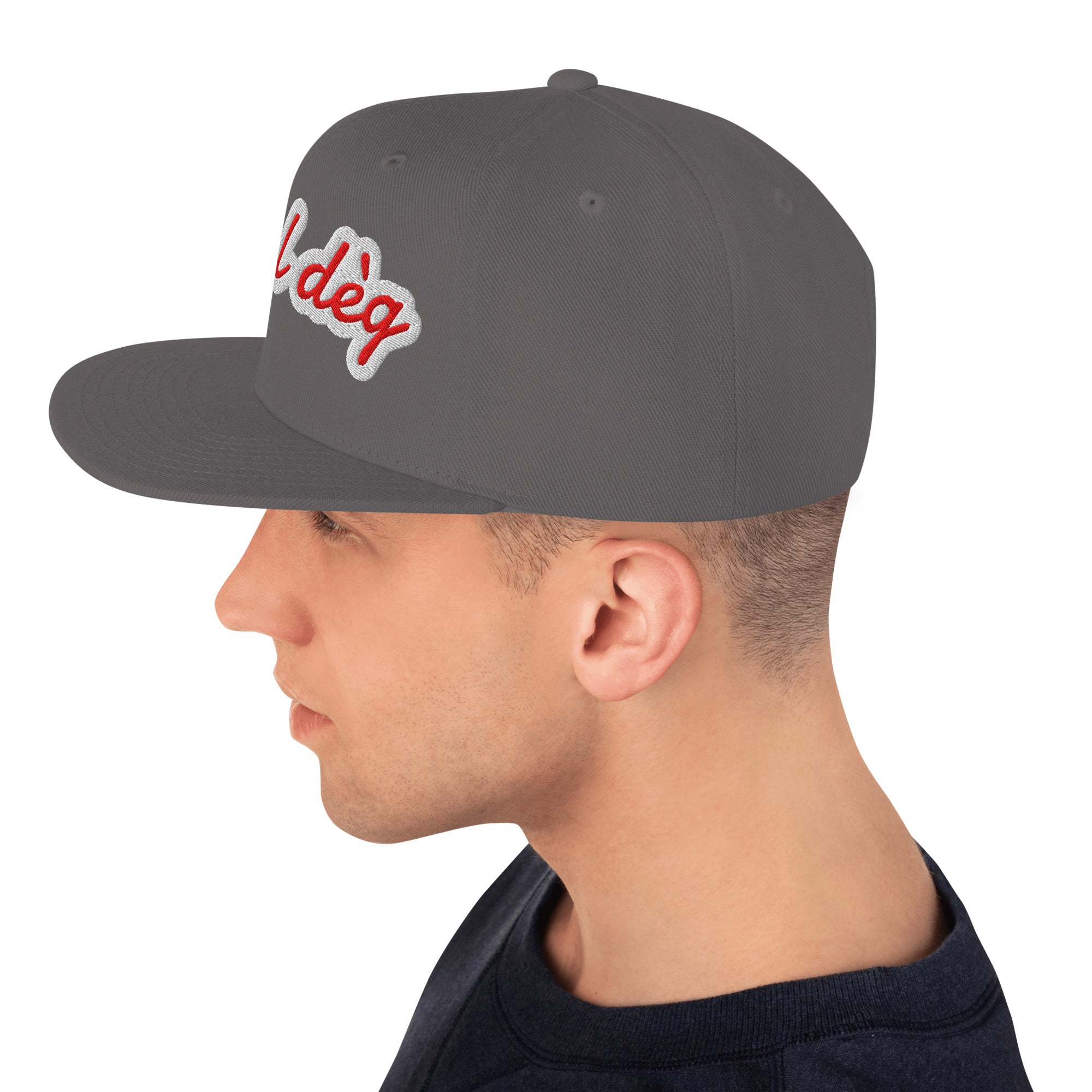 Cappello Ricamatato Visiera Piatta A Tal Dèg