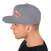 Cappello Ricamatato Visiera Piatta A Tal Dèg