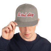 Cappello Ricamatato Visiera Piatta A Tal Dèg