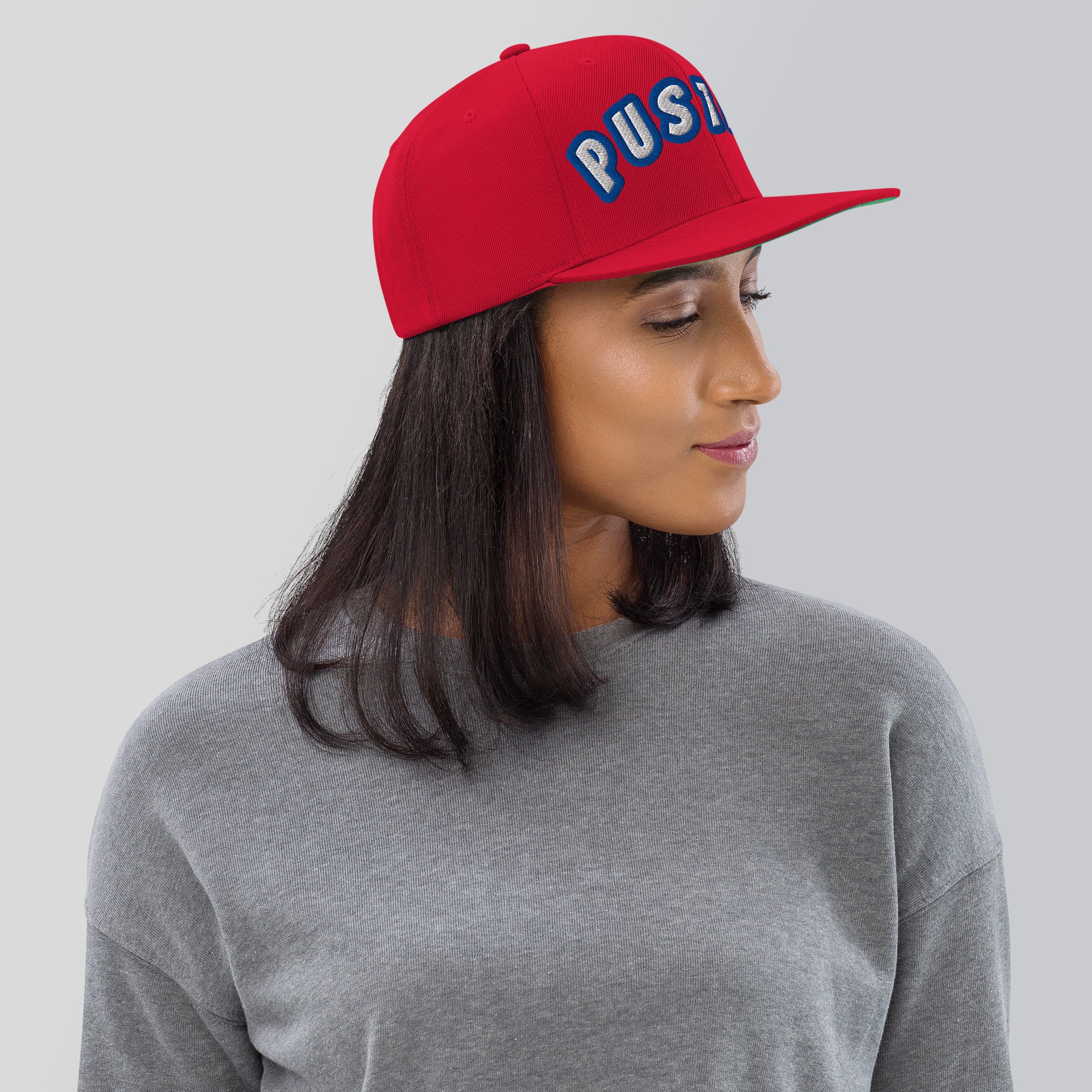 Cappello Ricamatato Visiera Piatta Pustaz