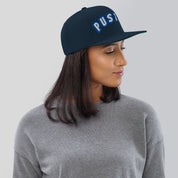 Cappello Ricamatato Visiera Piatta Pustaz