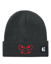 Cappello a Maglia in RPET Riciclato – Morbido e Caldo – Linea Sostenibile Naturaleine – Design Ricamato Monster Face-Biiply