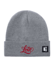 Cappello a Maglia in RPET Riciclato – Morbido e Caldo – Linea Sostenibile Naturaleine – Design Ricamato Scritta Love-Biiply