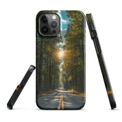 Cover iPhone Resistente – Compatibile con Ricarica Wireless – Design Tree Lined Street-Biiply
