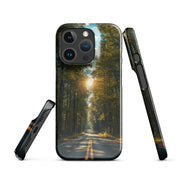Cover iPhone Resistente – Compatibile con Ricarica Wireless – Design Tree Lined Street-Biiply