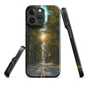 Cover iPhone Resistente – Compatibile con Ricarica Wireless – Design Tree Lined Street-Biiply