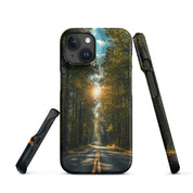 Cover iPhone Resistente – Compatibile con Ricarica Wireless – Design Tree Lined Street-Biiply