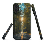 Cover iPhone Resistente – Compatibile con Ricarica Wireless – Design Tree Lined Street-Biiply