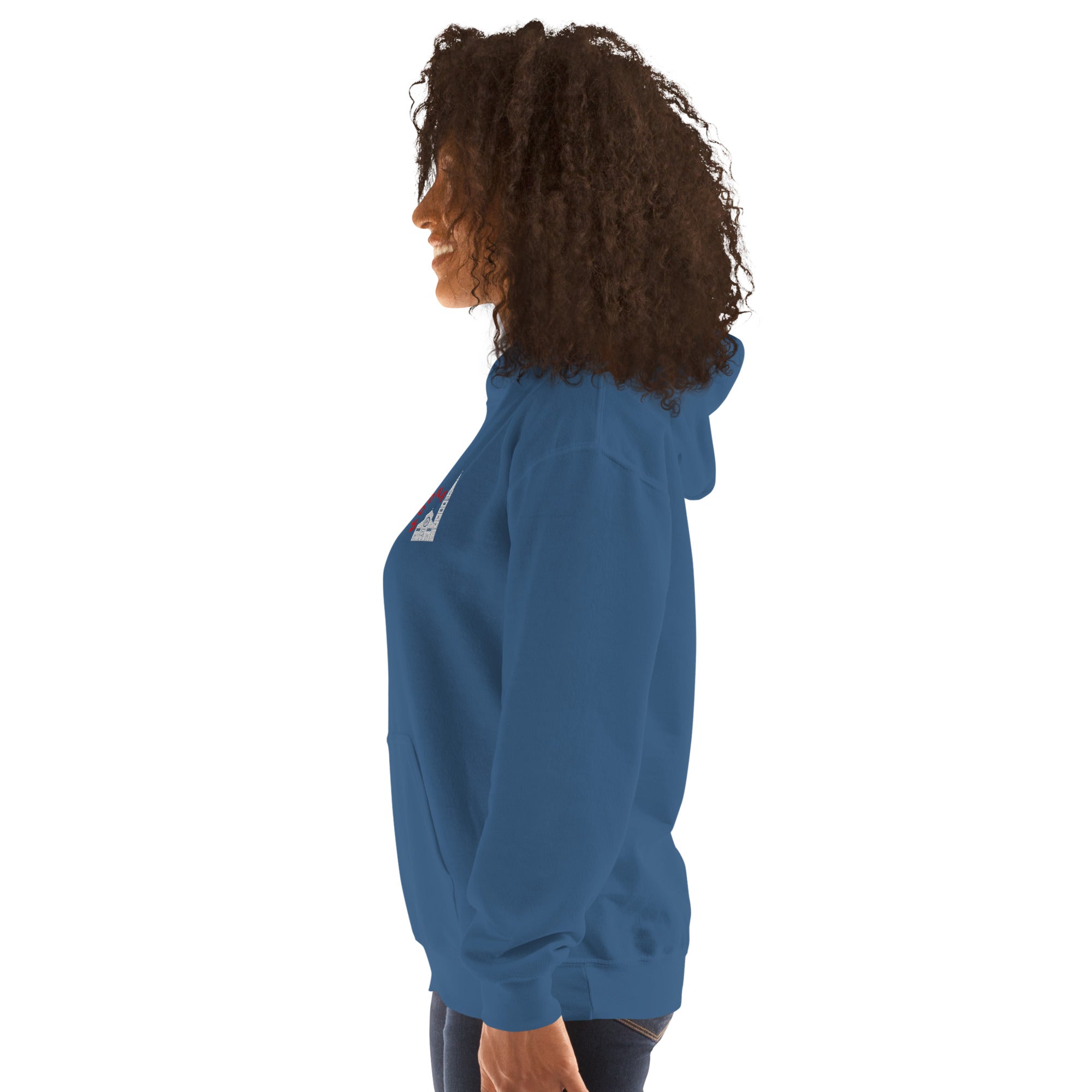 Felpa Ricamata Unisex – Morbida con Cappuccio e Tasca Frontale – Stile Streetwear – Ghirlandina Modna