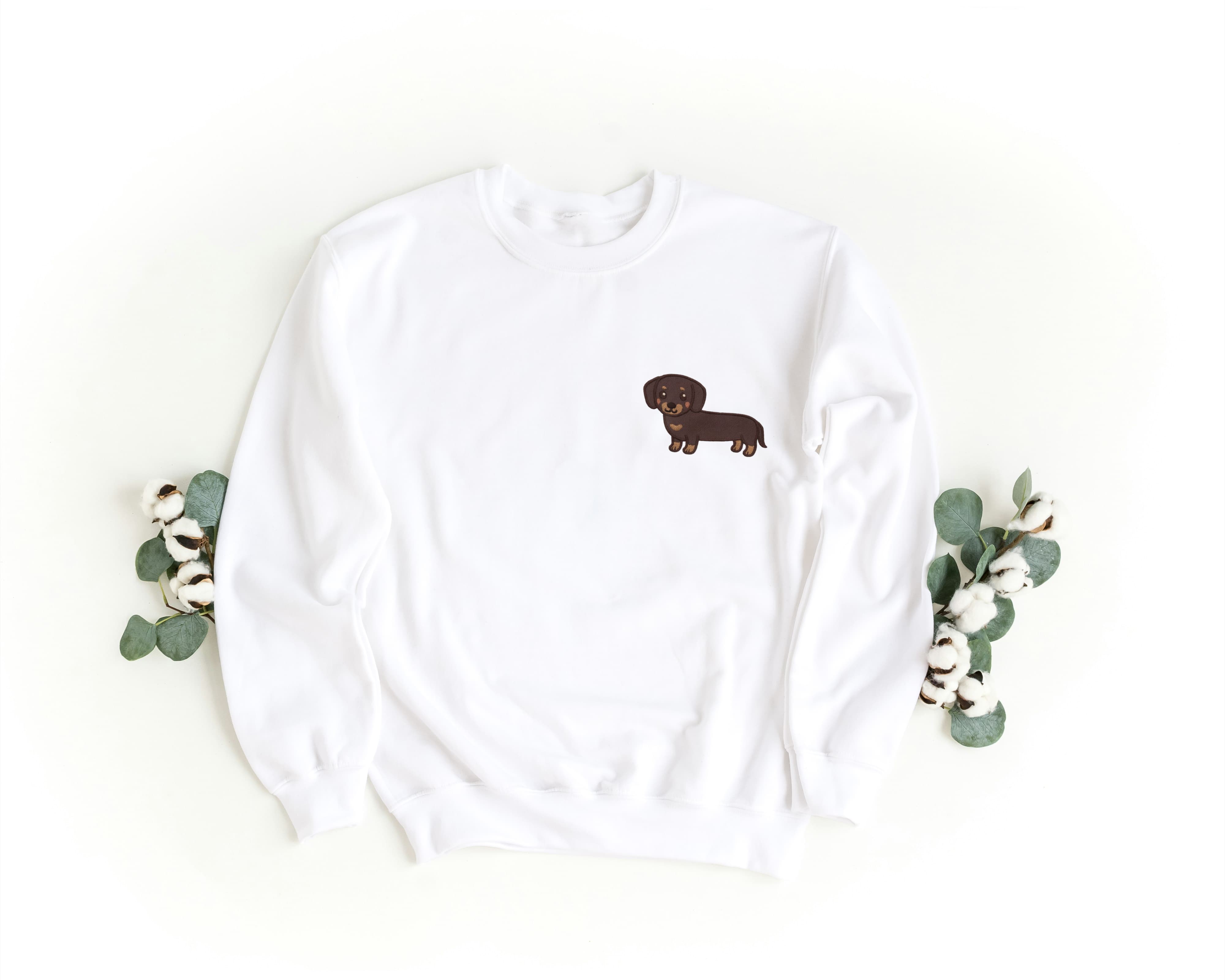 Felpa Ricamata Unisex a Girocollo – Morbida e Confortevole – Design Bassotto-Biiply
