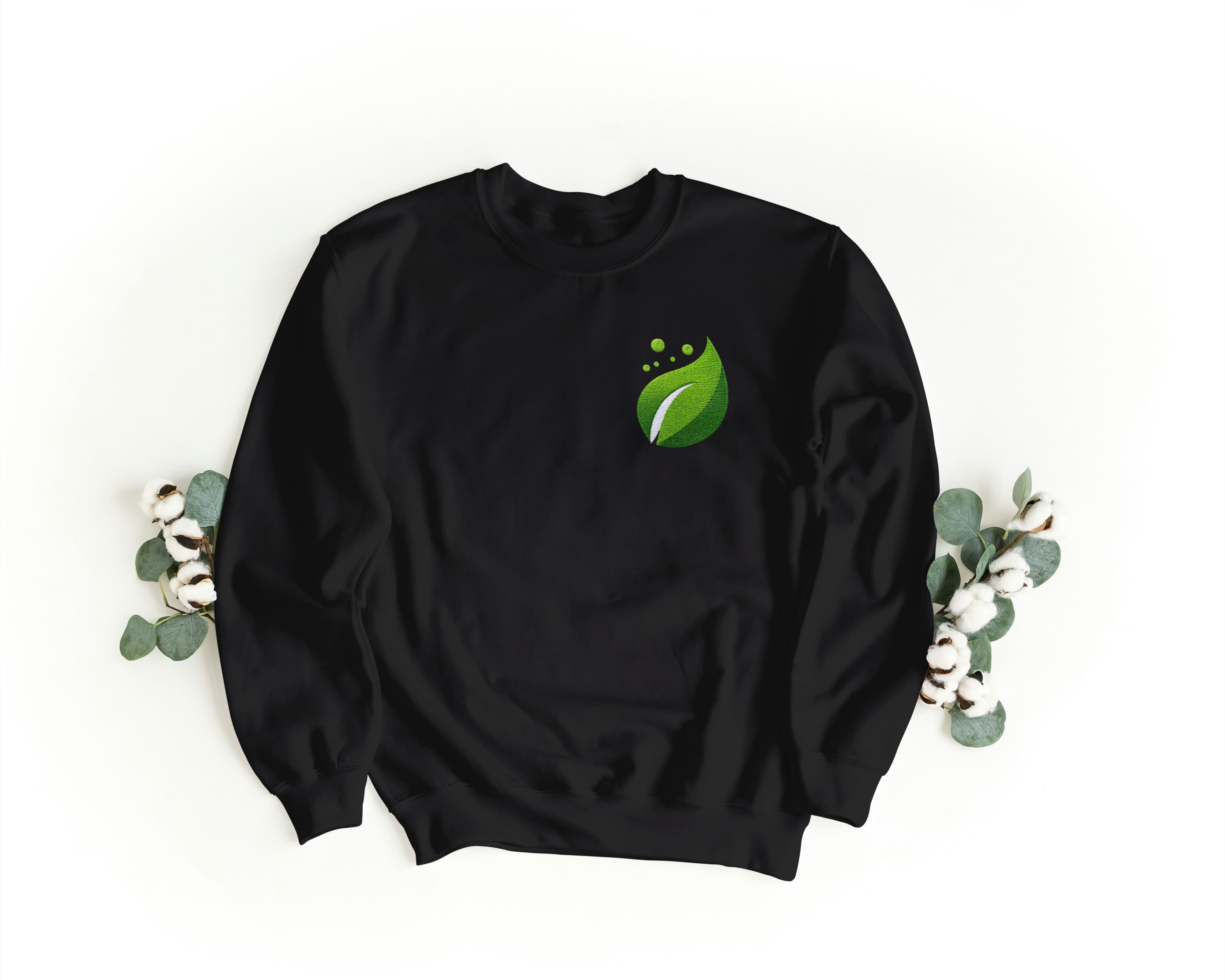 Felpa Ricamata Unisex a Girocollo – Morbida e Confortevole – Design Foglia-Biiply