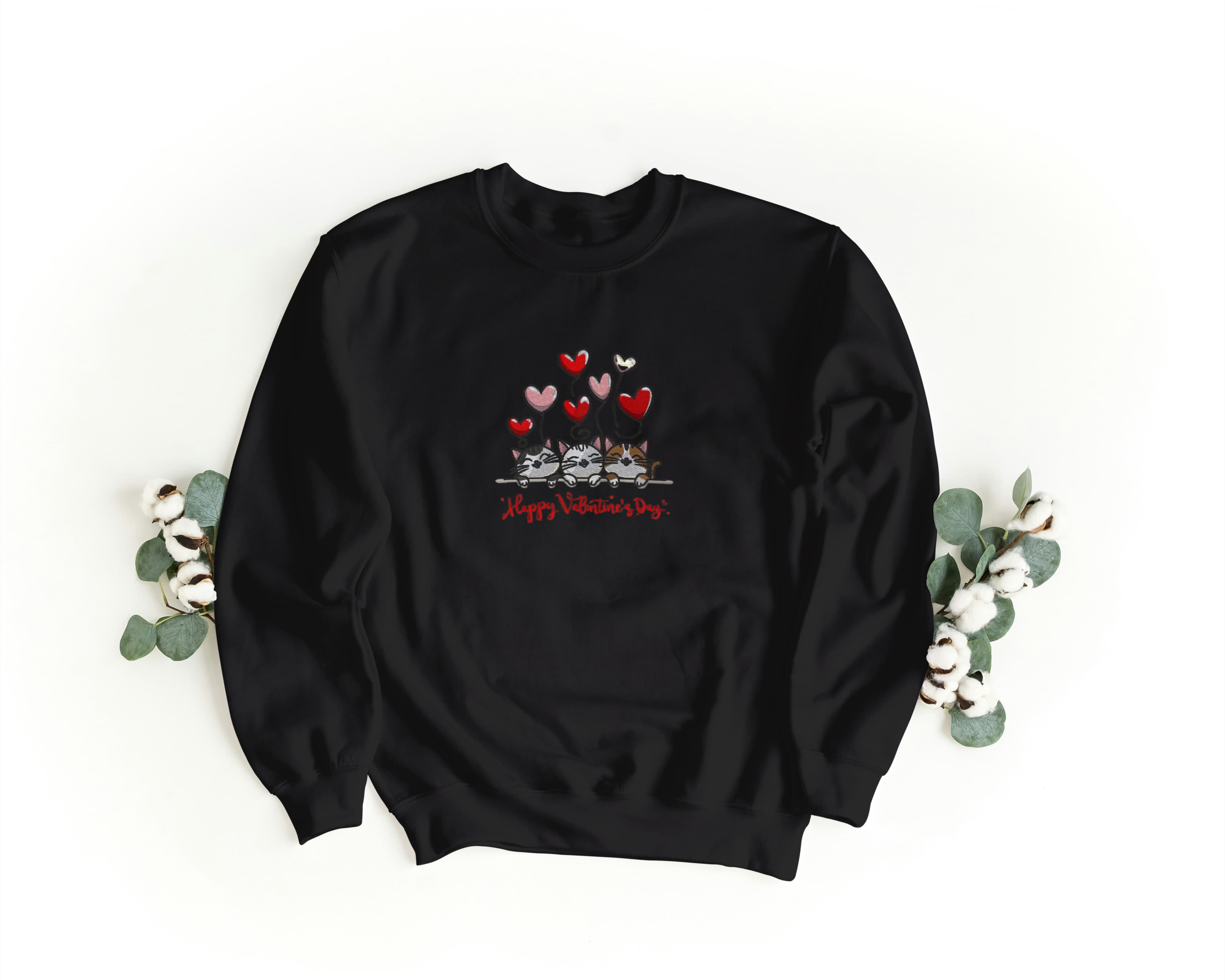 Felpa Ricamata Unisex a Girocollo – Morbida e Confortevole – Design Gatti Happy Valentines Day-Biiply