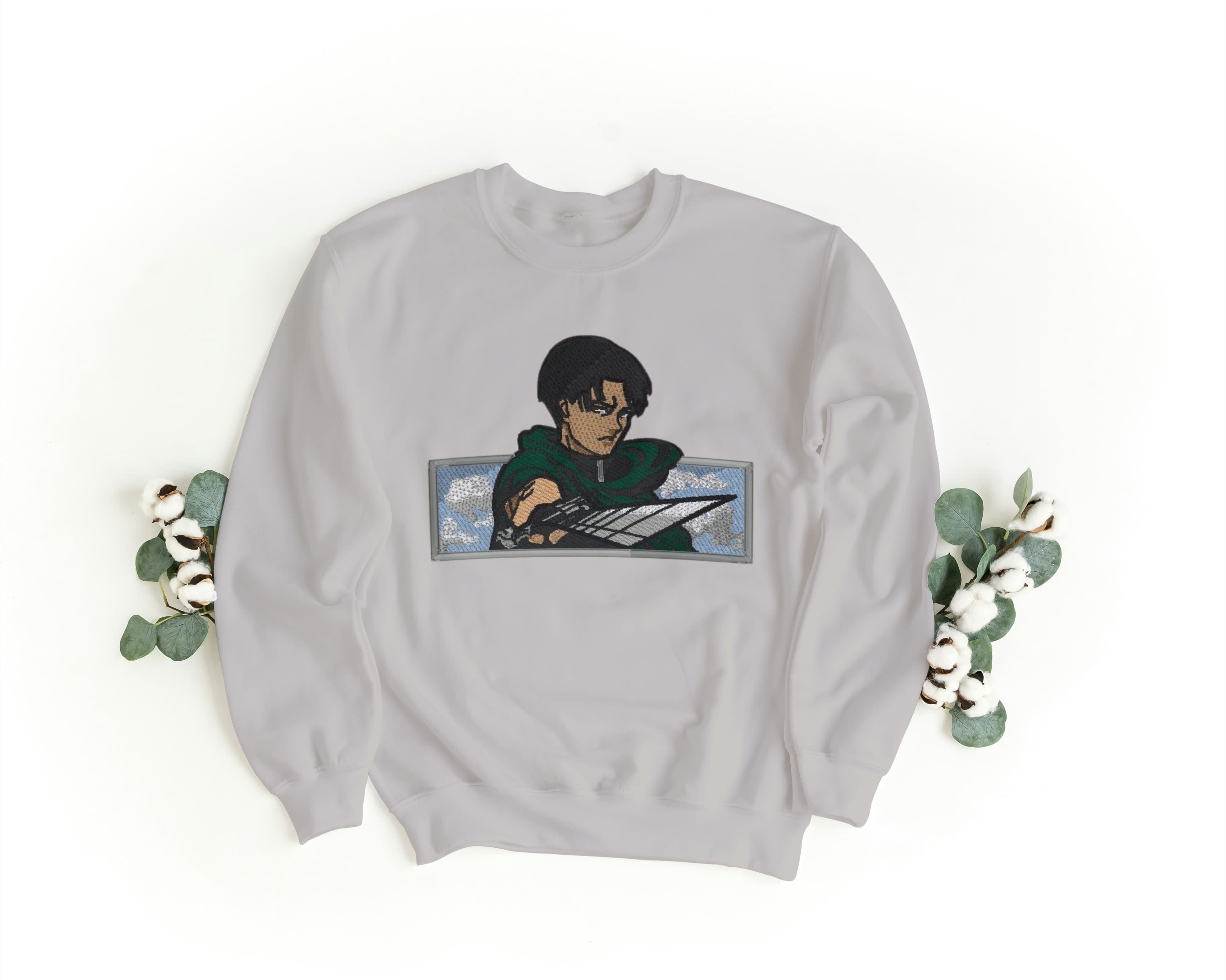 Felpa Ricamata Unisex a Girocollo – Morbida e Confortevole – Design Levi attack of titans-Biiply