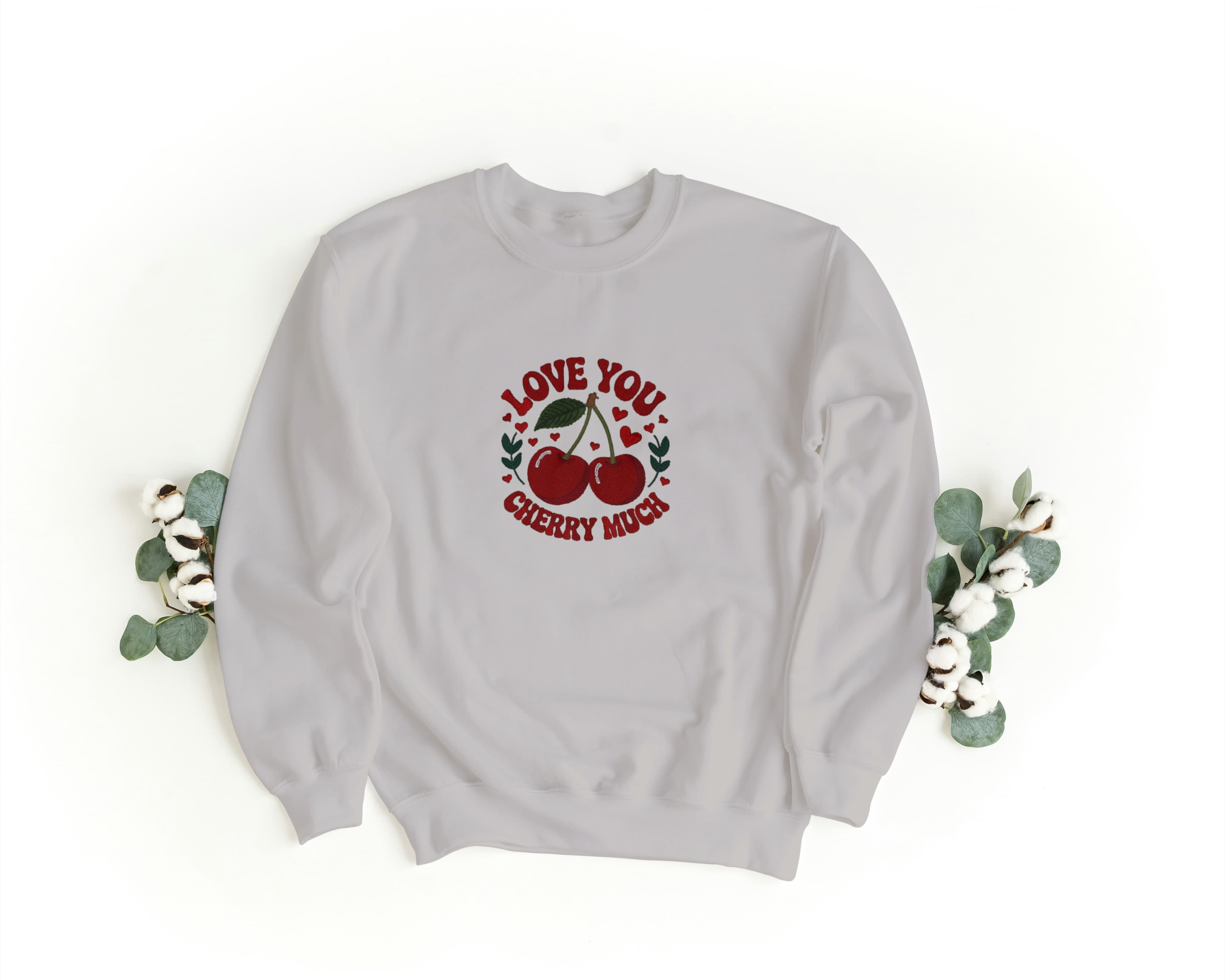 Felpa Ricamata Unisex a Girocollo – Morbida e Confortevole – Design Love You Cherry Much-Biiply