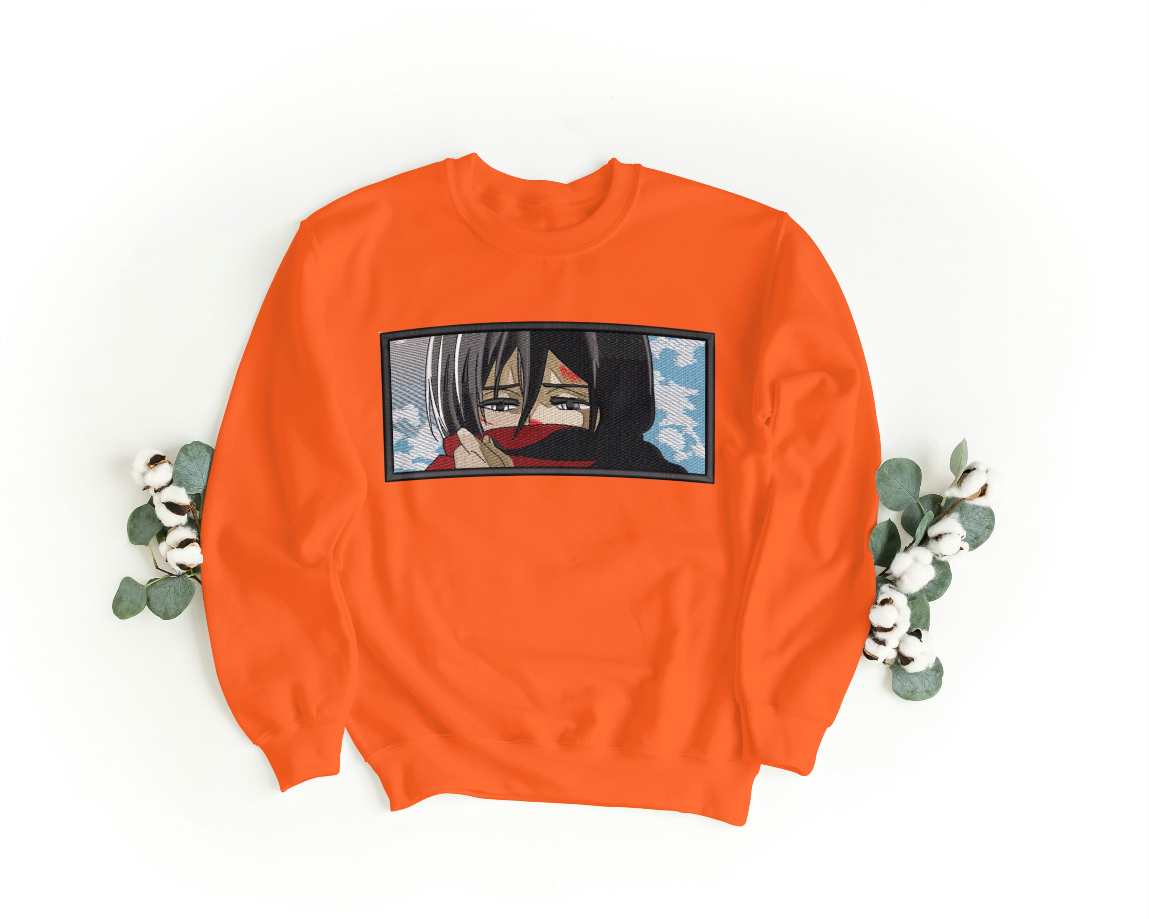 Felpa Ricamata Unisex a Girocollo – Morbida e Confortevole – Design Mikasa-Biiply