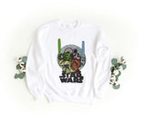 Sudadera Bordada Unisex con Cuello Redondo – Suave y Cómoda – Diseño Star Wars Mickey Mouse + Yoda