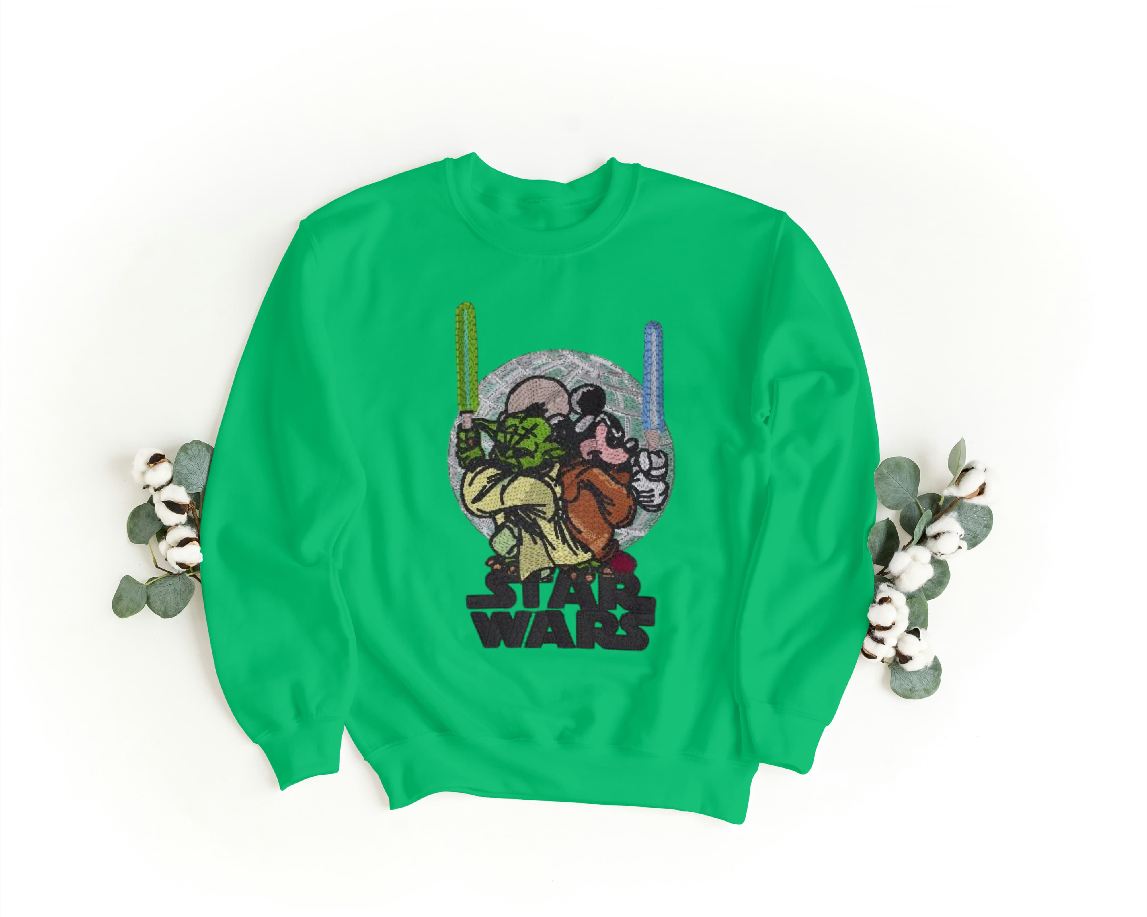 Felpa Ricamata Unisex a Girocollo – Morbida e Confortevole – Design Star Wars Topolino + Yoda-Biiply