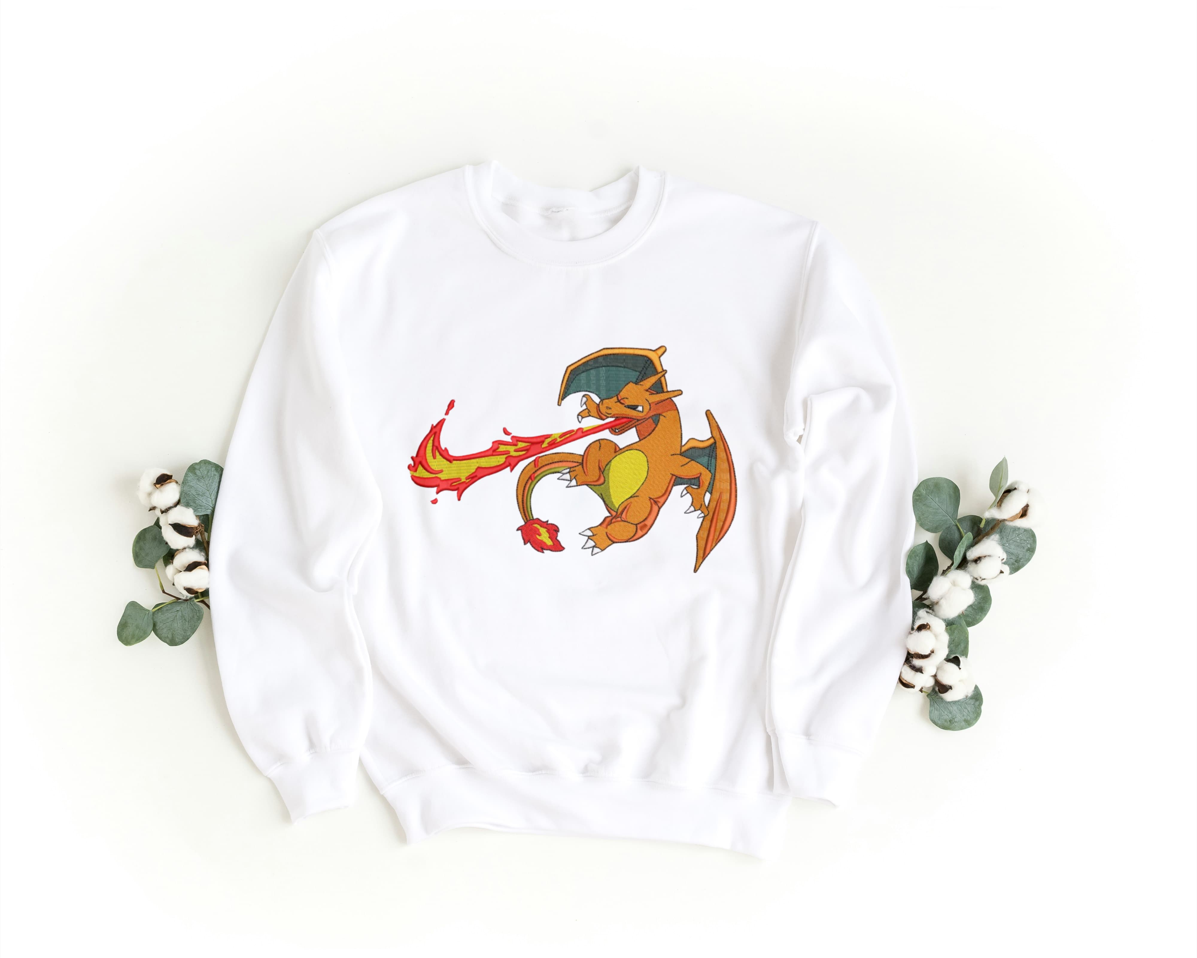Felpa Ricamata Unisex a Girocollo – Morbida e Confortevole – Design Swoosh + Charizard-Biiply