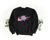 Felpa Ricamata Unisex a Girocollo – Morbida e Confortevole – Design Swoosh + Jigglypuff-Biiply