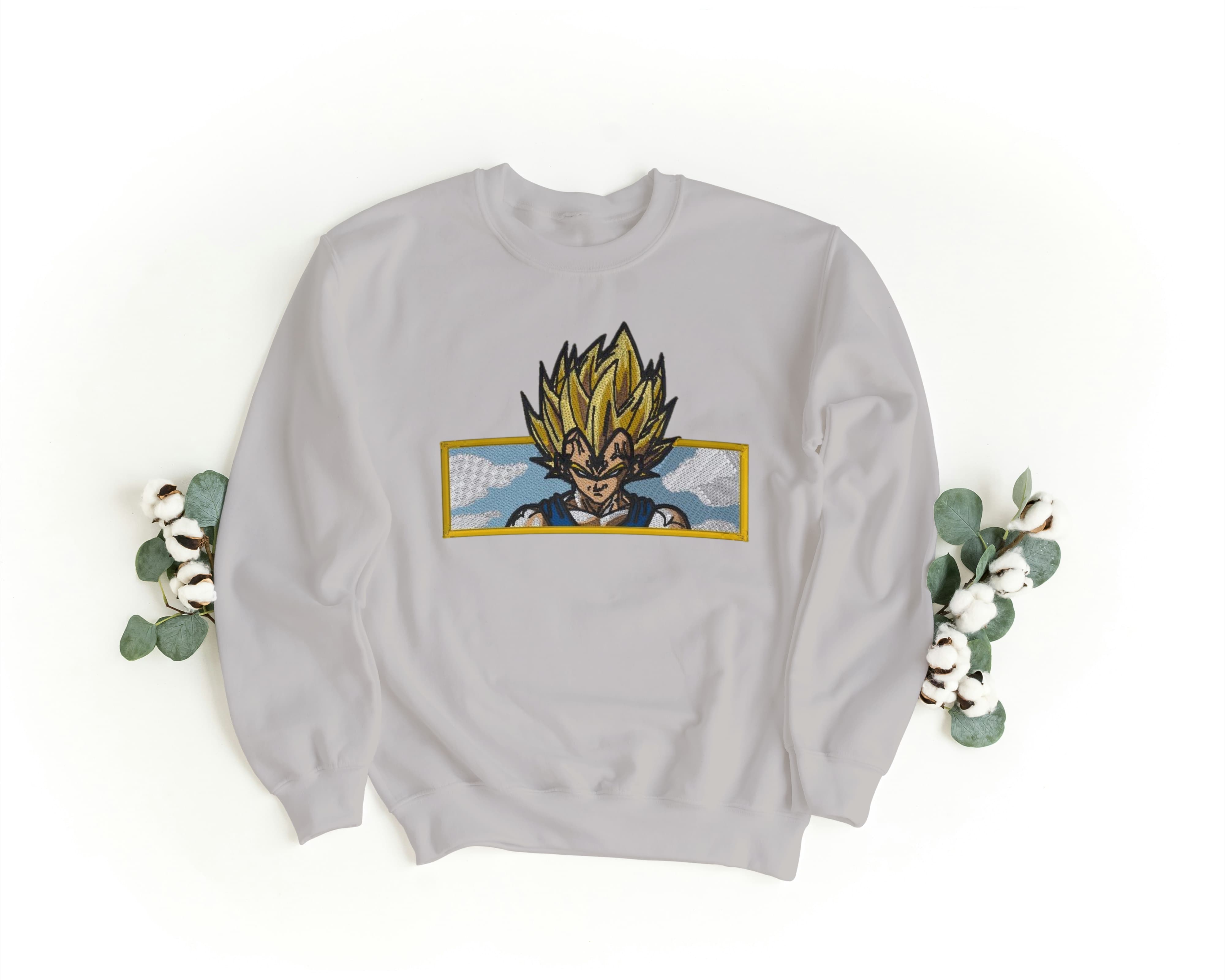 Felpa Ricamata Unisex a Girocollo – Morbida e Confortevole – Design Vegeta Super Sayan-Biiply