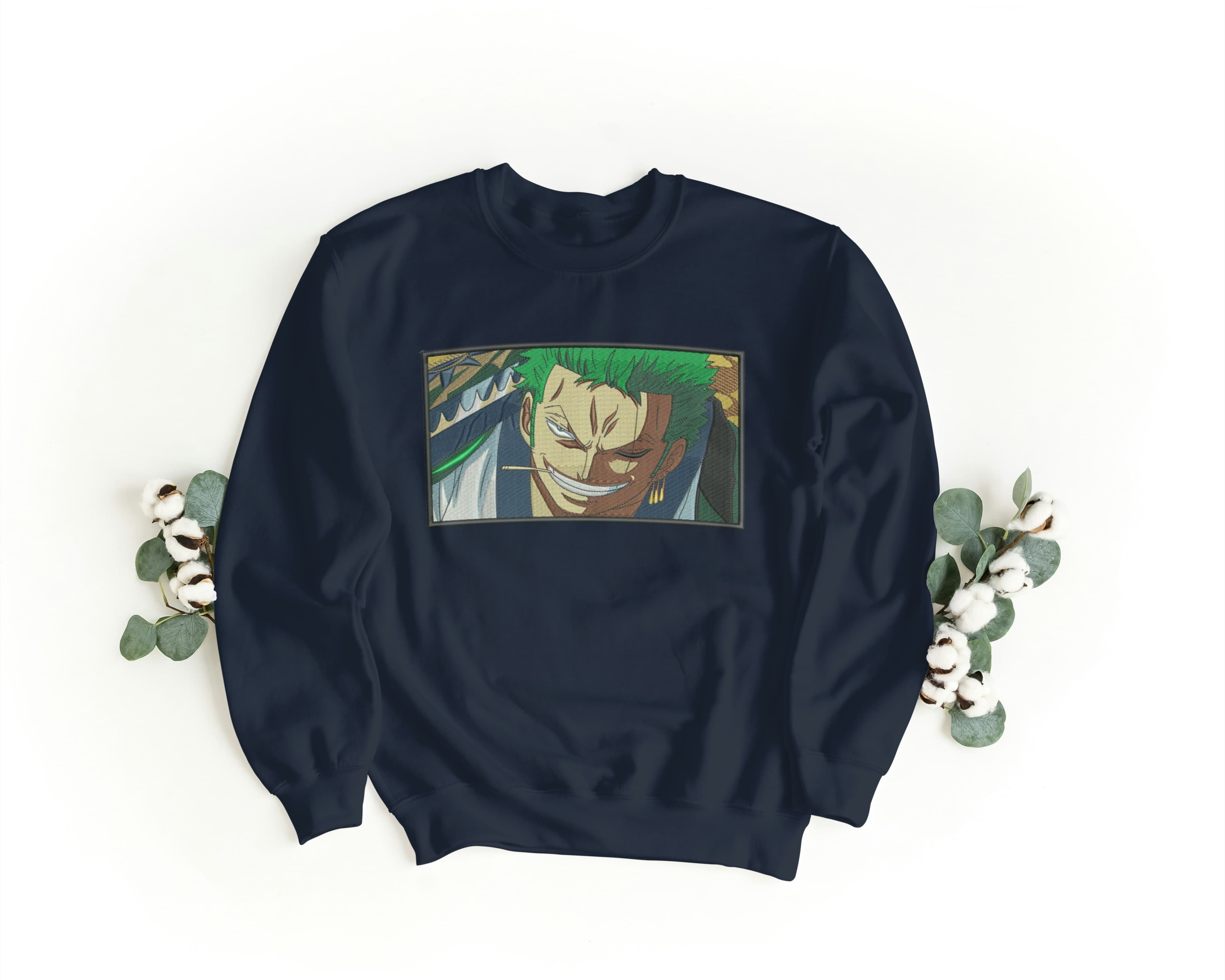 Felpa Ricamata Unisex a Girocollo – Morbida e Confortevole – Design Zoro Eyes & Smile-Biiply