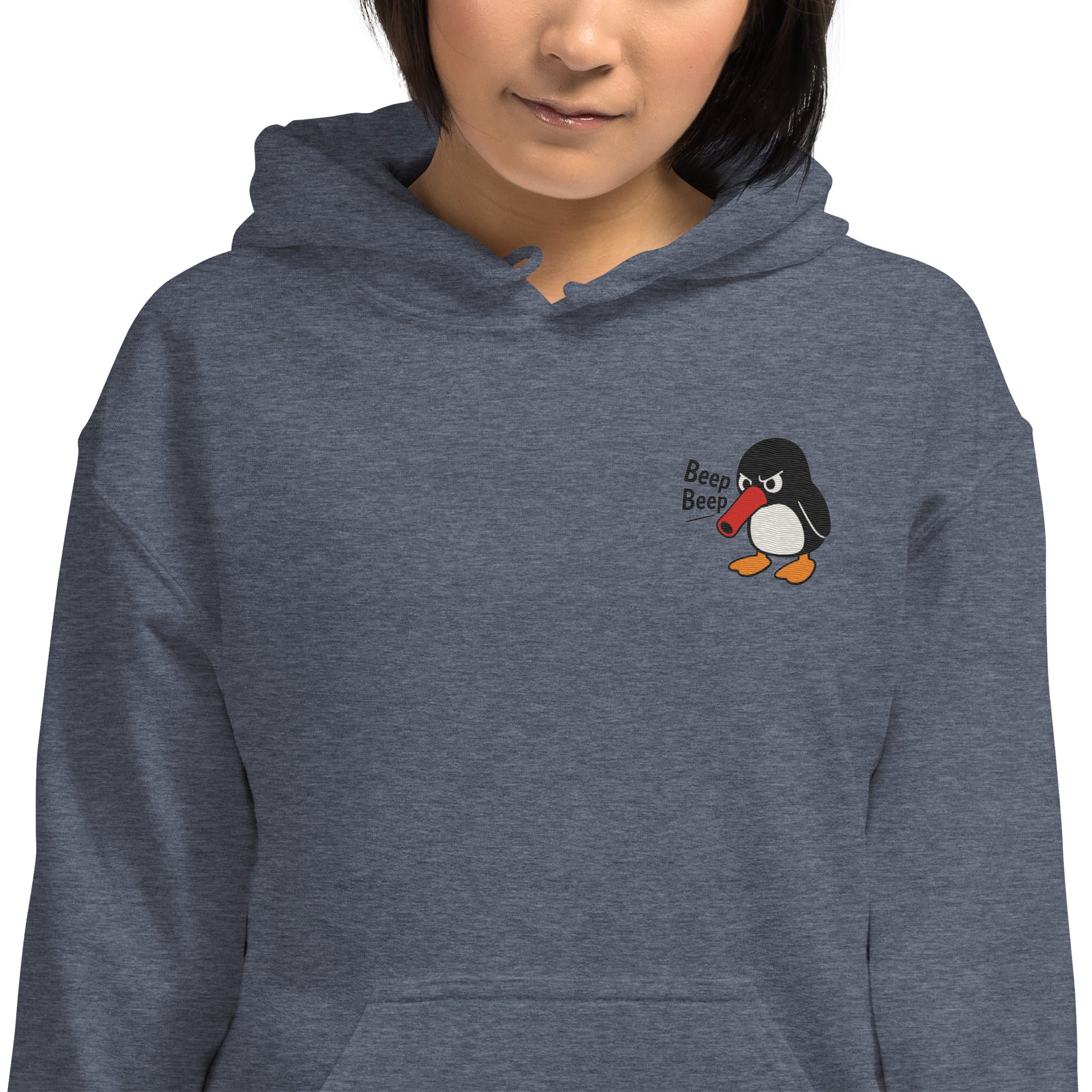 Felpa Ricamata Unisex con Cappuccio – Morbida – Design Beep Beep Pinguino-Biiply