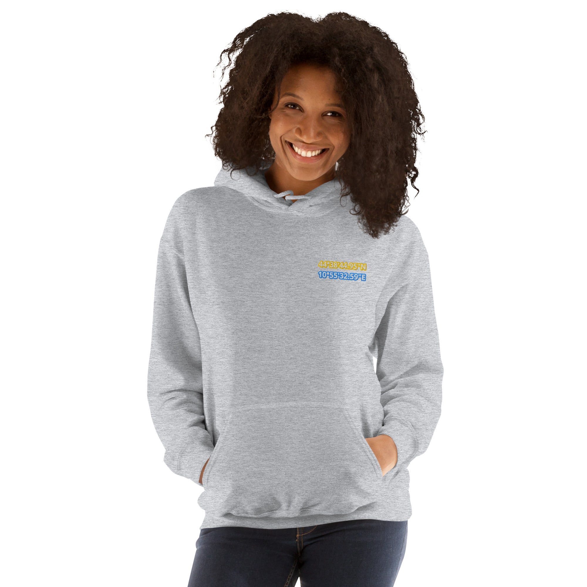 Felpa Ricamata Unisex con Cappuccio – Morbida – Design Coordinate di Modena-Biiply