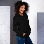 Felpa Ricamata Unisex con Cappuccio – Morbida – Design Error 404-Biiply