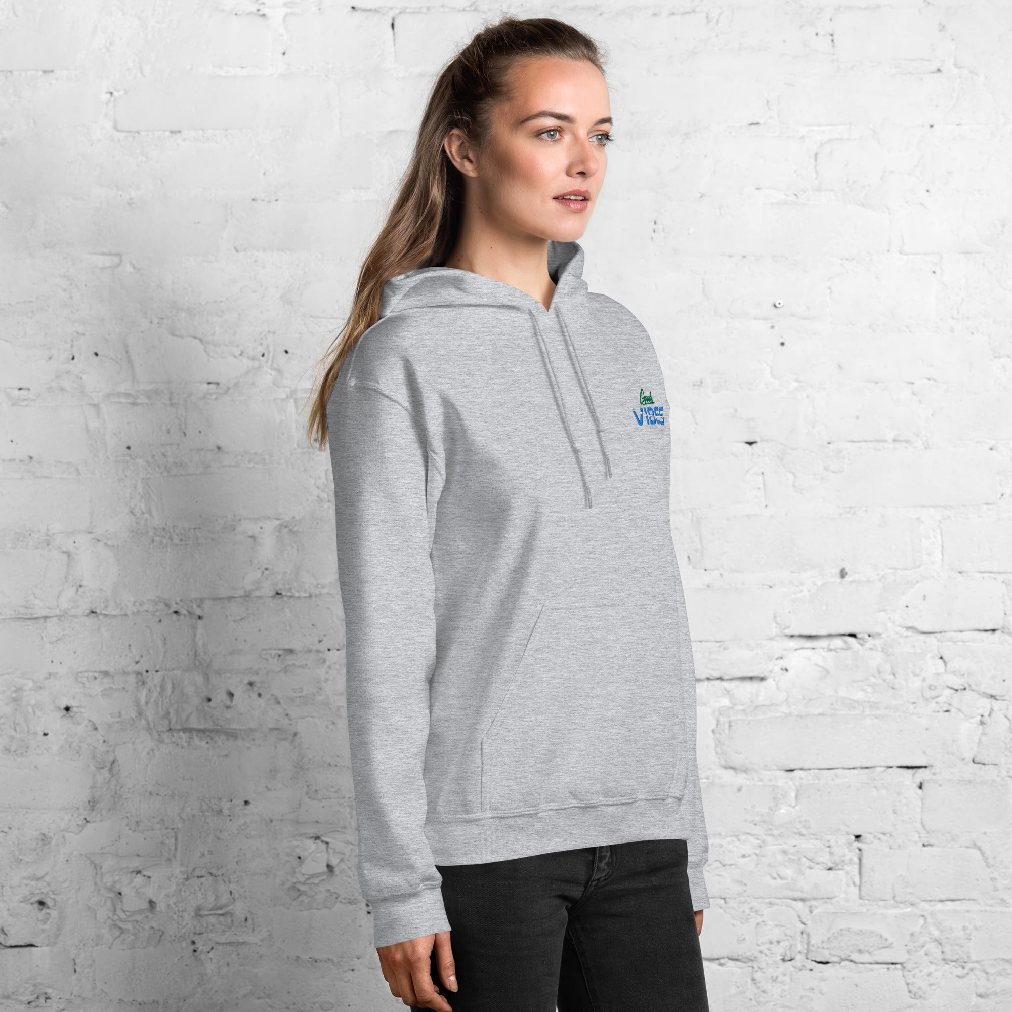 Felpa Ricamata Unisex con Cappuccio – Morbida – Design Good Vibes-Biiply