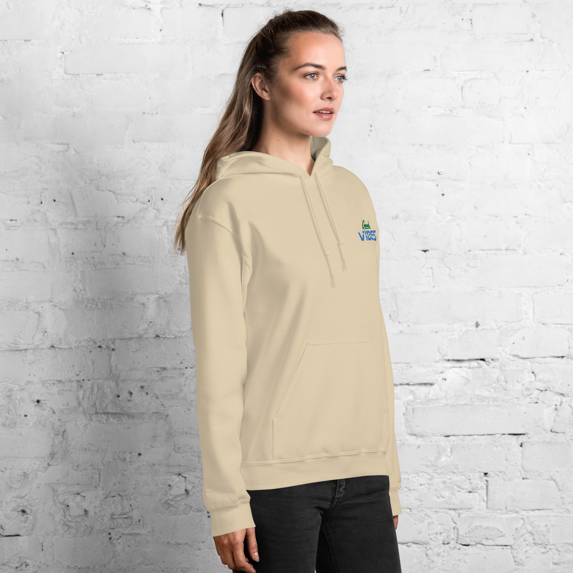Felpa Ricamata Unisex con Cappuccio – Morbida – Design Good Vibes-Biiply