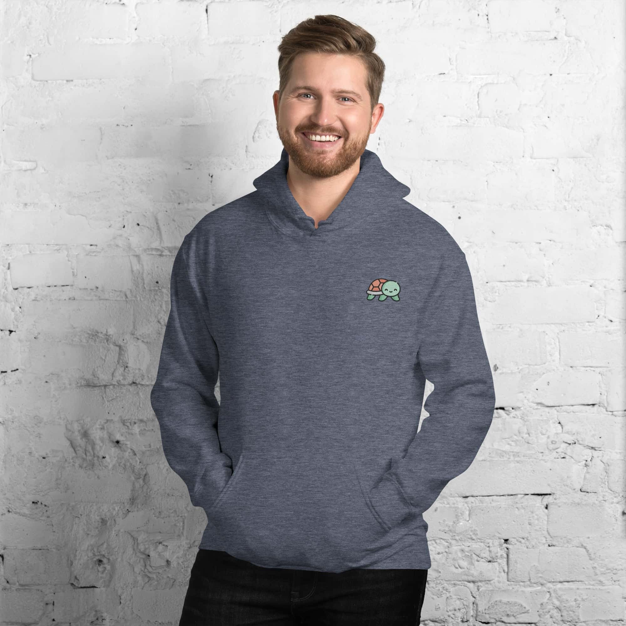 Felpa Ricamata Unisex con Cappuccio – Morbida – Design Tartarughina-Biiply