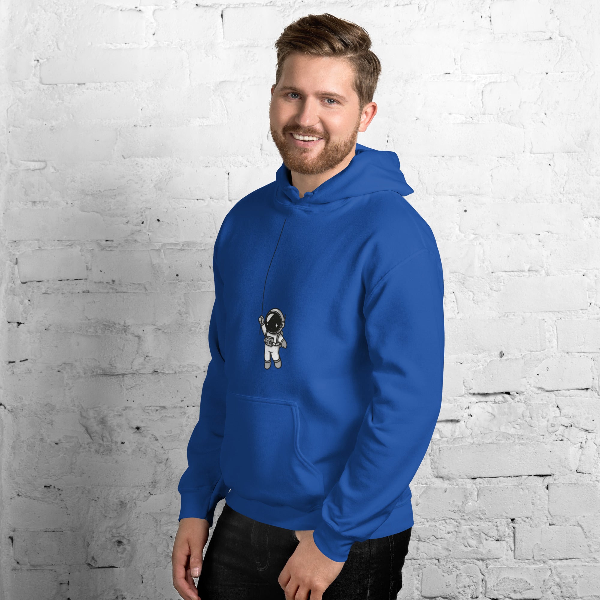 Felpa Stampata Unisex con Cappuccio – Morbida – Design Astronauta Appeso-Biiply