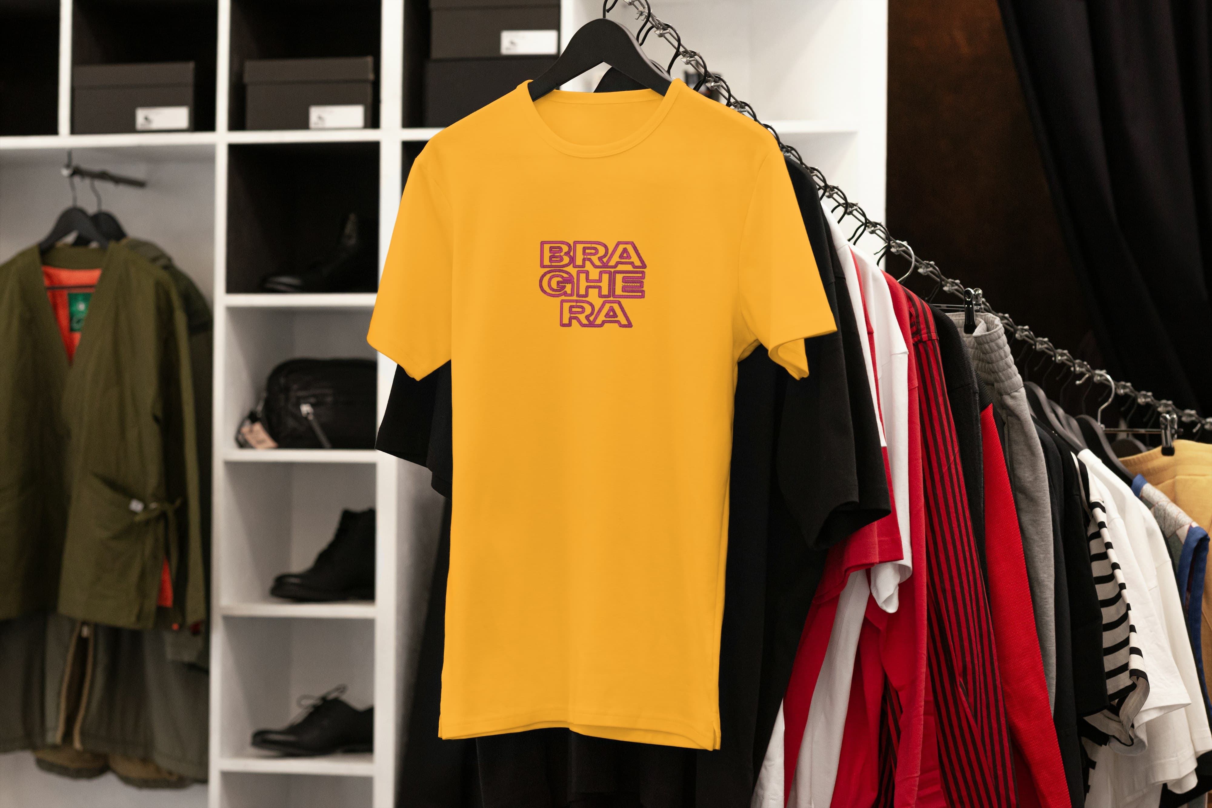 T-Shirt Unisex Ricamata 100% Cotone – Confortevole – Design Braghera Effetto Outline