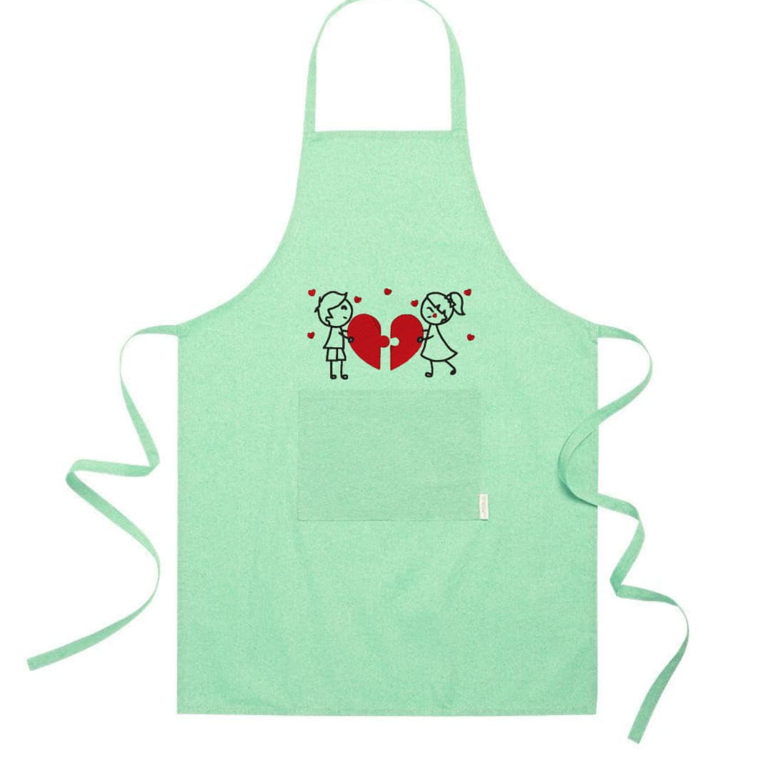 Grembiule in Cotone Riciclato – Sostenibile e Pratico – Cucina e Lavoro – Design Ricamato Innamorati con cuore-Biiply