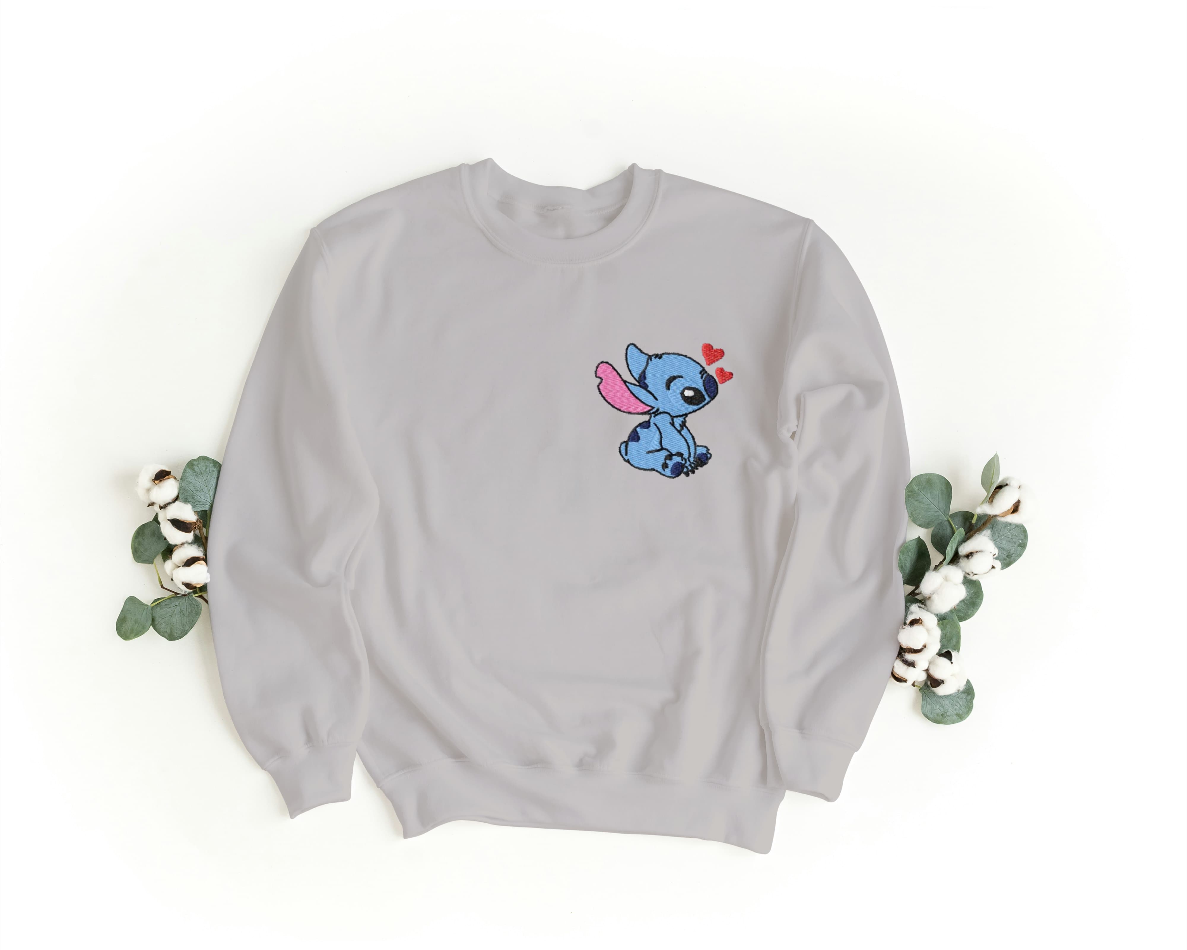 Felpa Ricamata Per Lui e Per Lei Unisex – 100% Cotone – Stile Streetwear e Confortevole – Stich e Angel